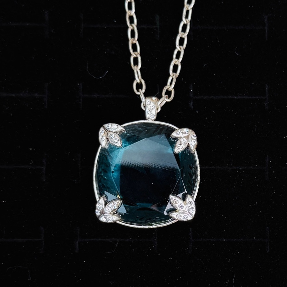 Vintage Sigrid Olesen Silvertone and Blue Pendant Necklace - Picture 7 of 13